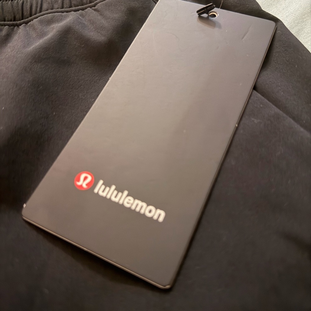 Lululemon Pace Breaker Short 5” Black Large NWT - Picture 3 of 8